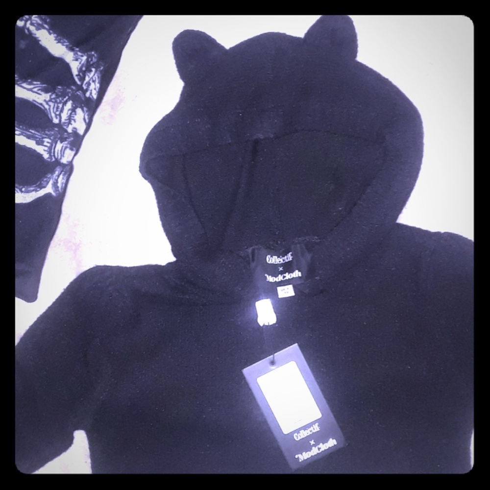 Collectif x Modcloth kitty sweater/ jumper